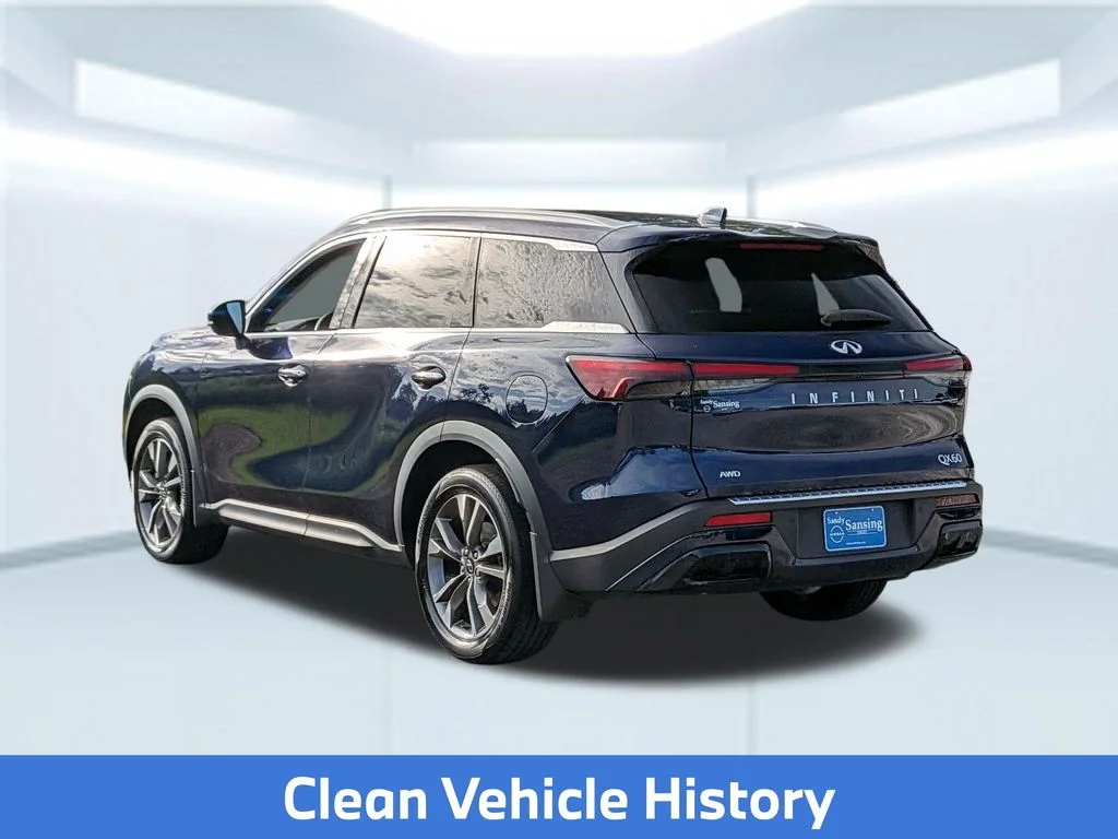 Used 2023 Blue INFINITI LUXE image 4