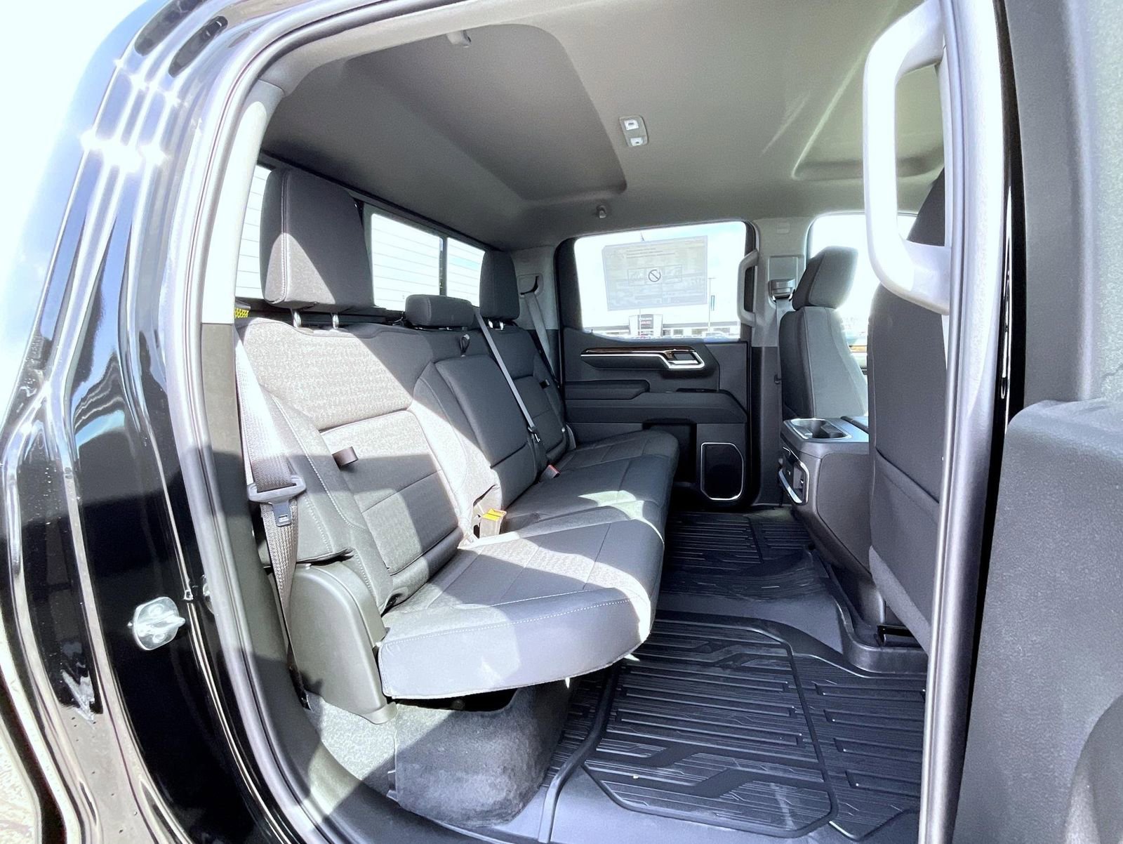 New 2026 Onyx Black GMC Elevation image 19