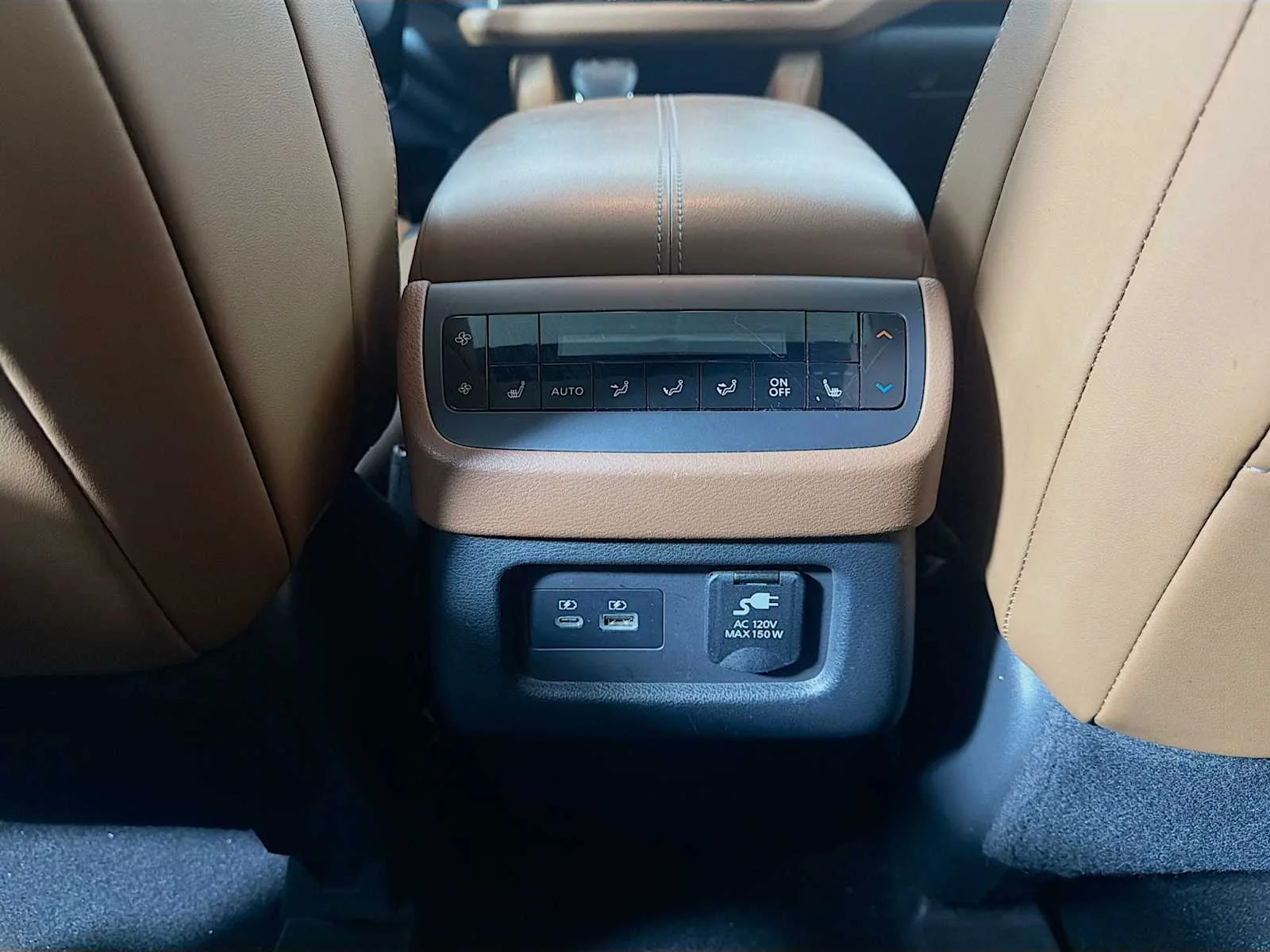 Certified Used 2022 Scarlet Ember Tintcoat Nissan Platinum image 24