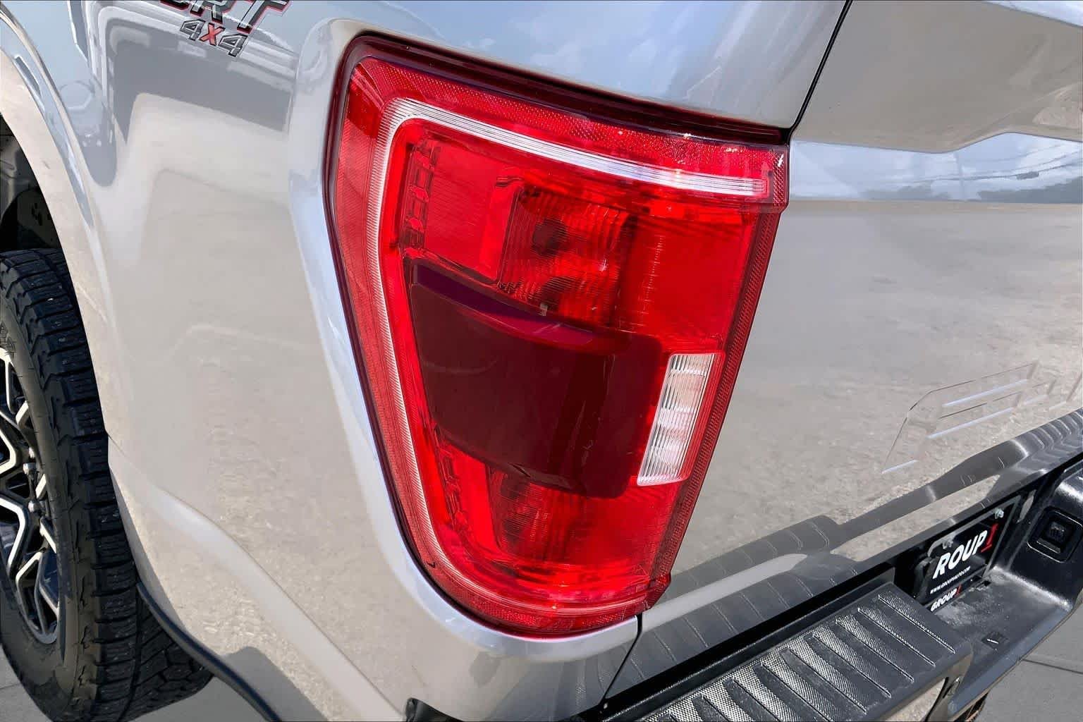 Used 2023 Iconic Silver Ford XLT image 29