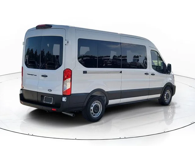 New 2026 Oxford White Ford XL image 5
