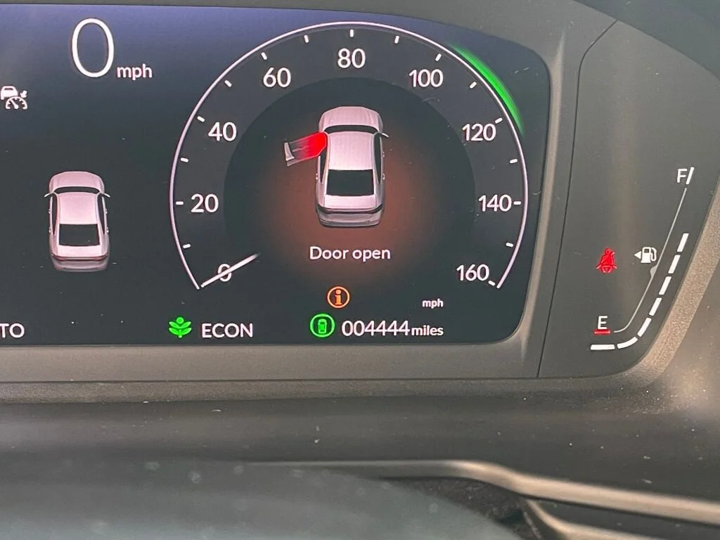 Certified Used 2025 Urban Gray Pearl Honda EX-L image 3
