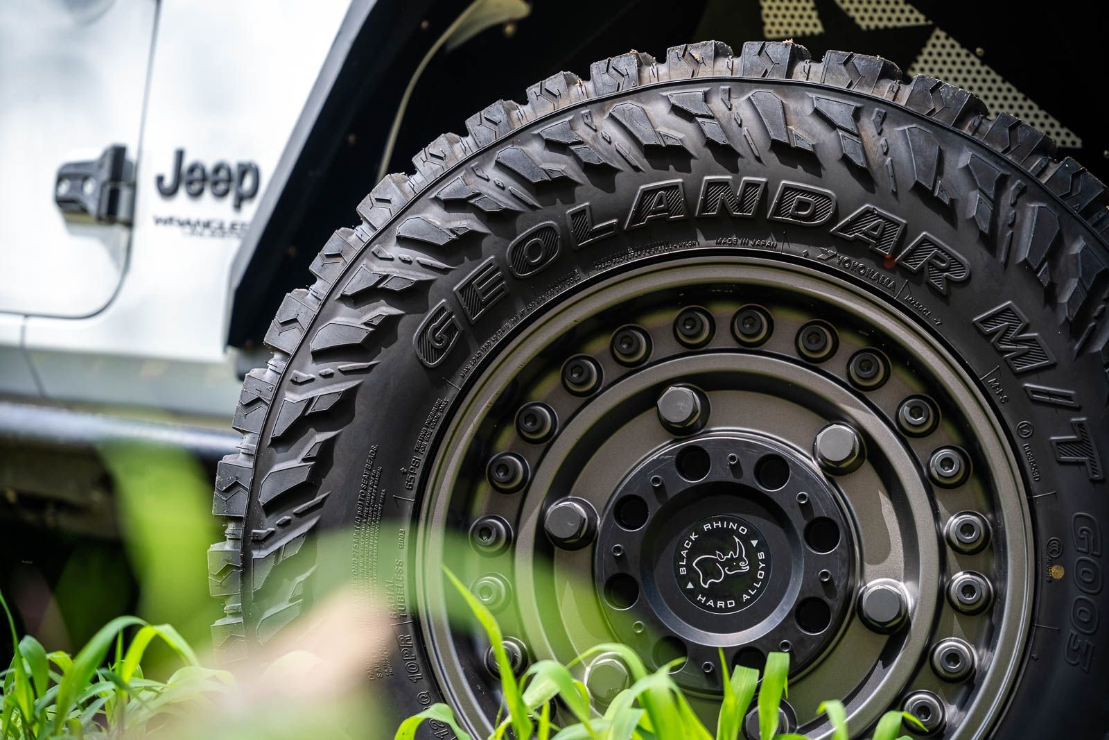 Used 2022 White Jeep Unlimited Sport Altitude image 24