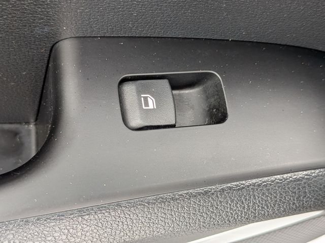 Certified Used 2025 Gray Kia LX image 28