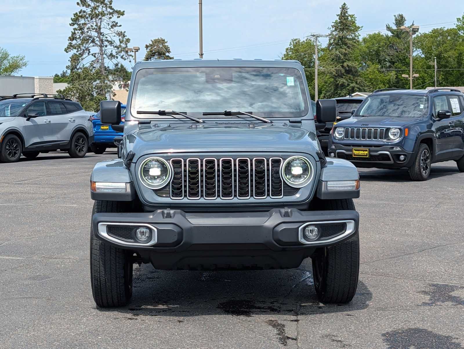 Used 2024 Jeep Wrangler 4-Door Sahara with VIN 1C4PJXEN5RW177677 for sale in Brainerd, Minnesota