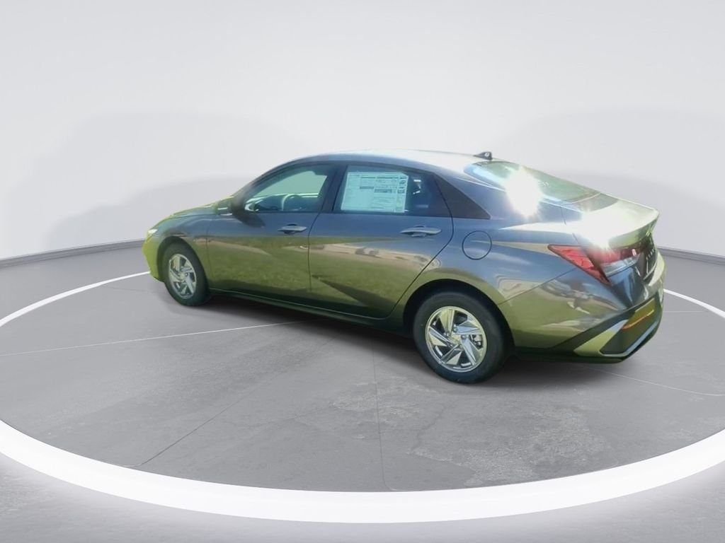 Certified Used 2026 Gray Hyundai SE image 6