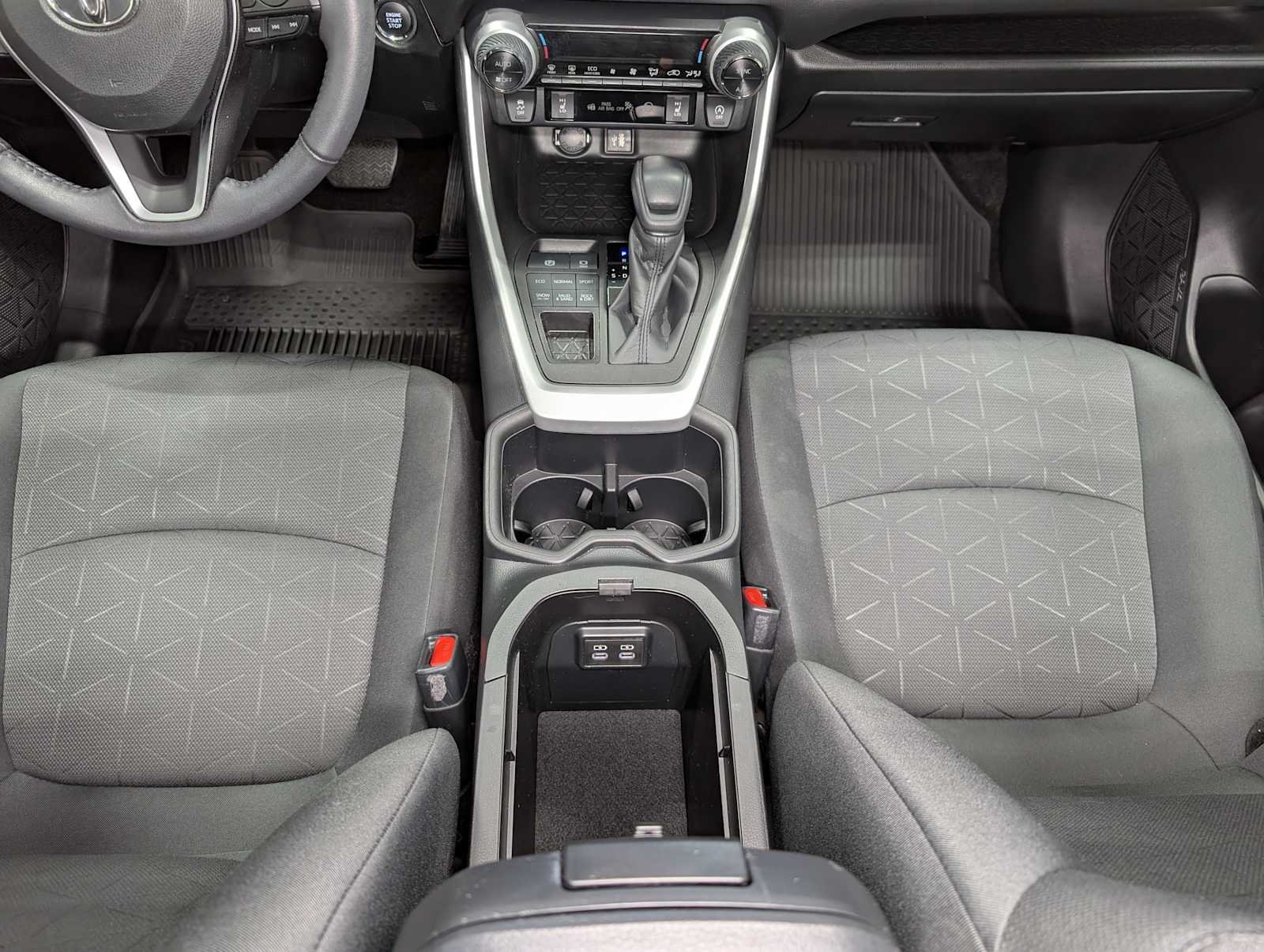 Used 2023 Ice Cap Toyota XLE image 20