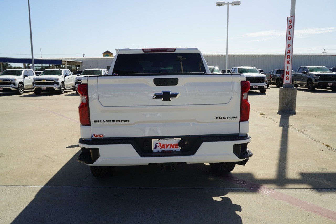 2026 Chevrolet Silverado 1500 Custom - Photo 8