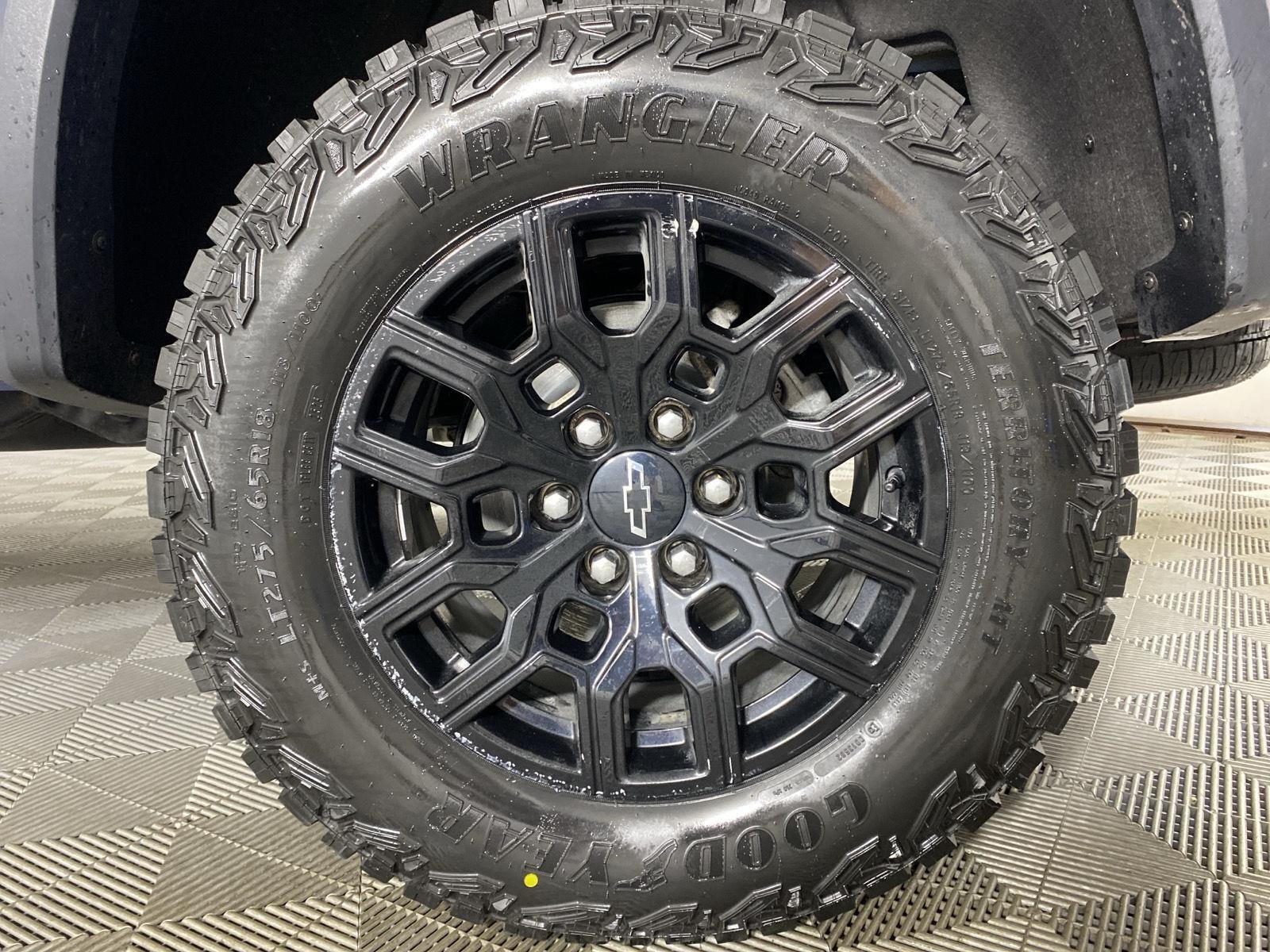 Used 2023 Glacier Blue Metallic Chevrolet 4WD Trail Boss image 9