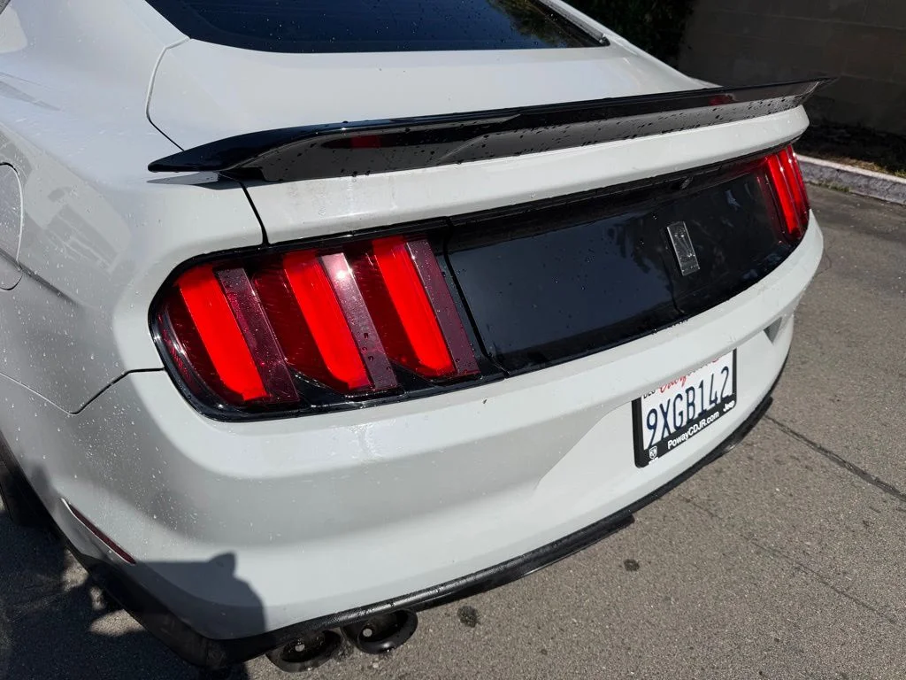 Used 2017 White Ford Shelby GT350 image 11