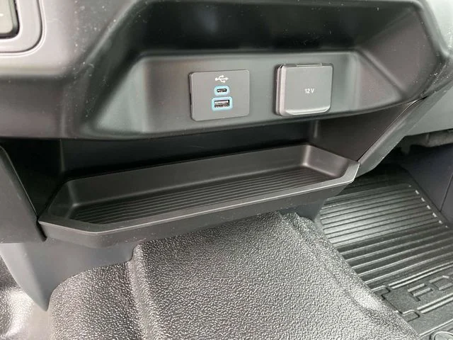 New 2026 Oxford White Ford XL image 17