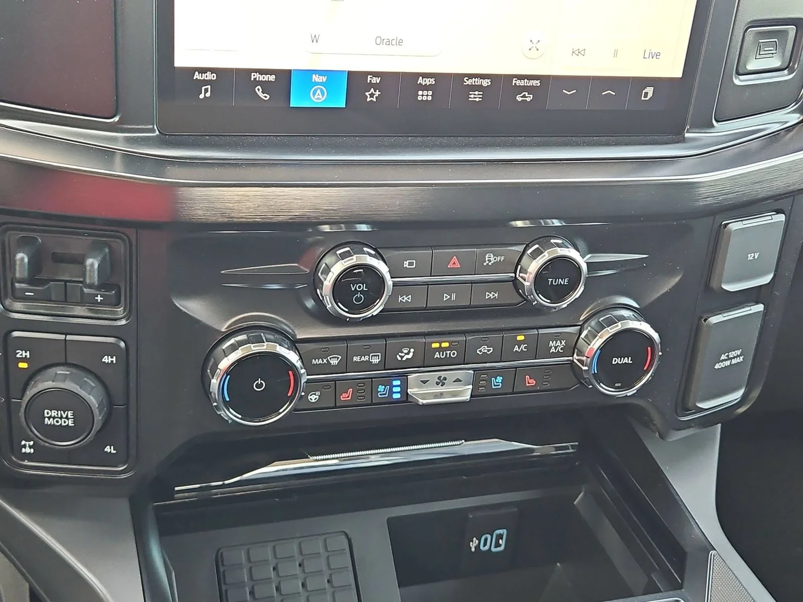 New 2026 Agate Black Metallic Ford F-250® Lariat® image 22