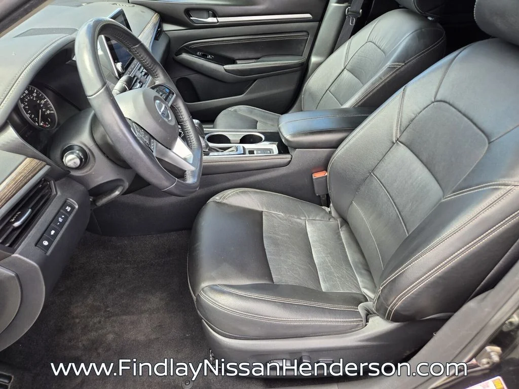 Certified Used 2021 Black Nissan 2.5 Platinum image 10