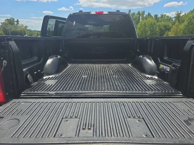 Used 2024 Black Ford XLT image 13