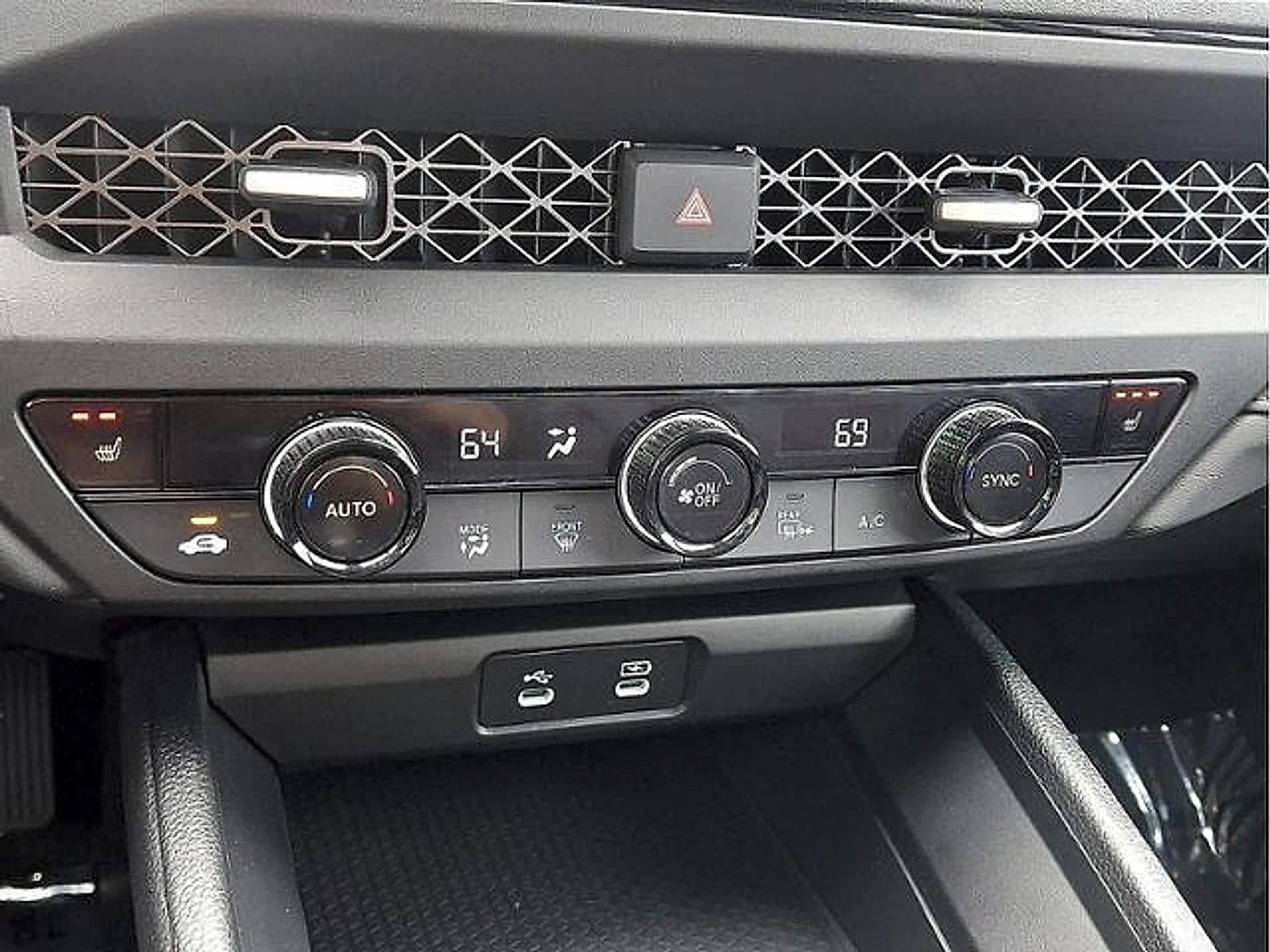 Used 2024 Canyon River Blue Metallic Honda EX image 14