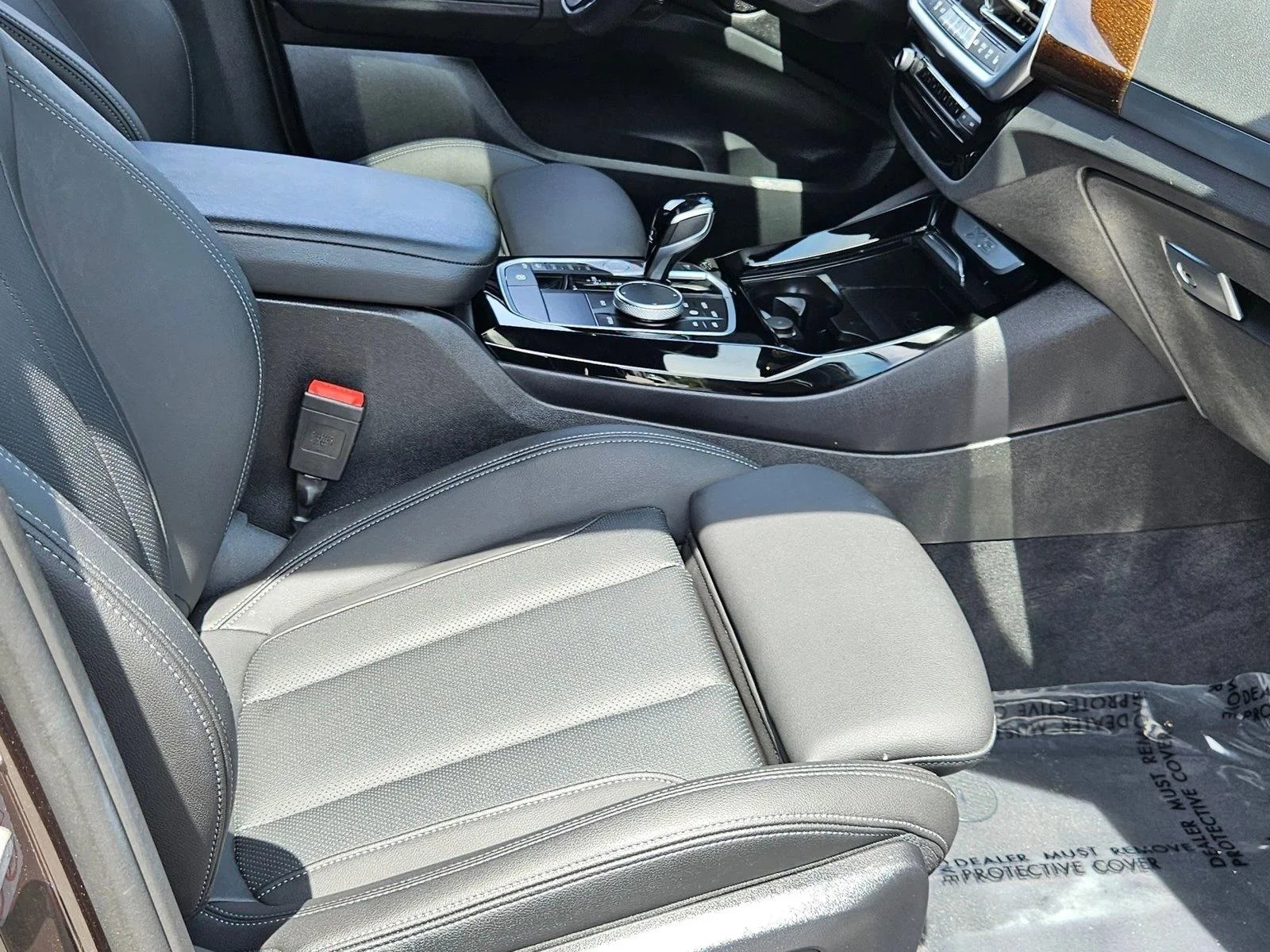 Used 2024 Dark Graphite Metallic BMW xDrive30i image 21