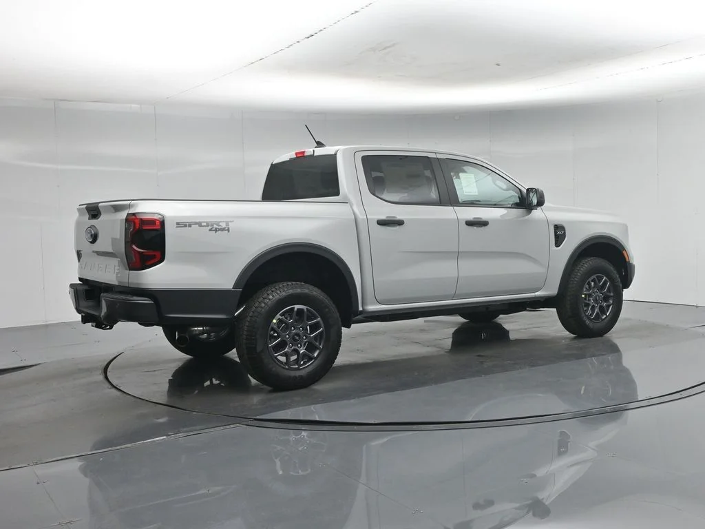 New 2026 Avalanche Ford XLT image 25