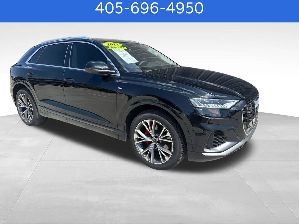 Pre-Owned 2022 Audi Q8 Prestige