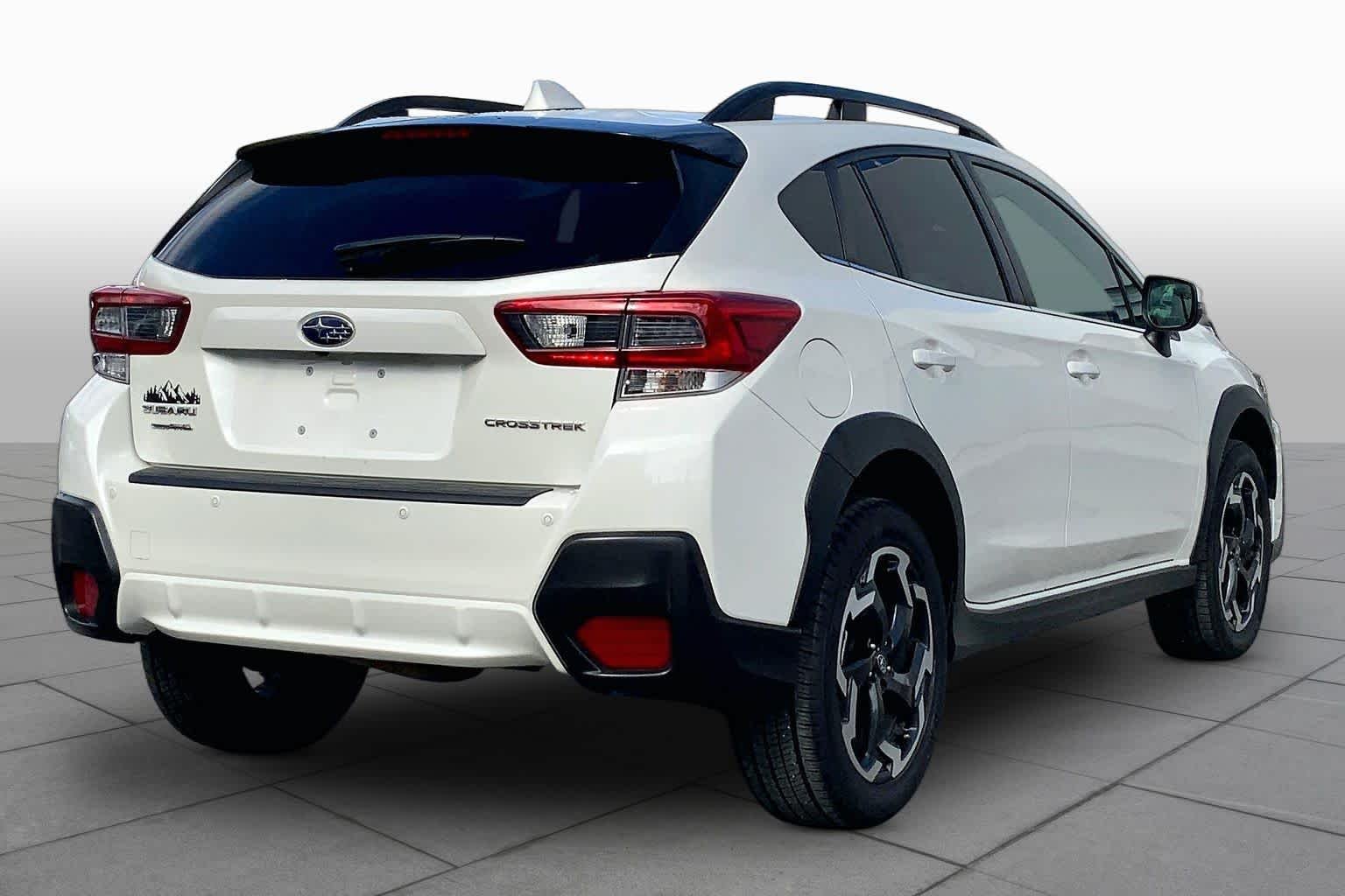 Used 2021 Crystal White Pearl Subaru Limited image 11