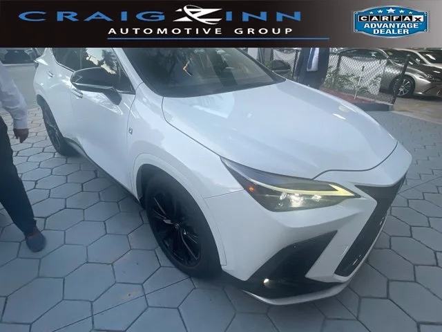 Used 2024 White Lexus 350 F SPORT Handling image 1
