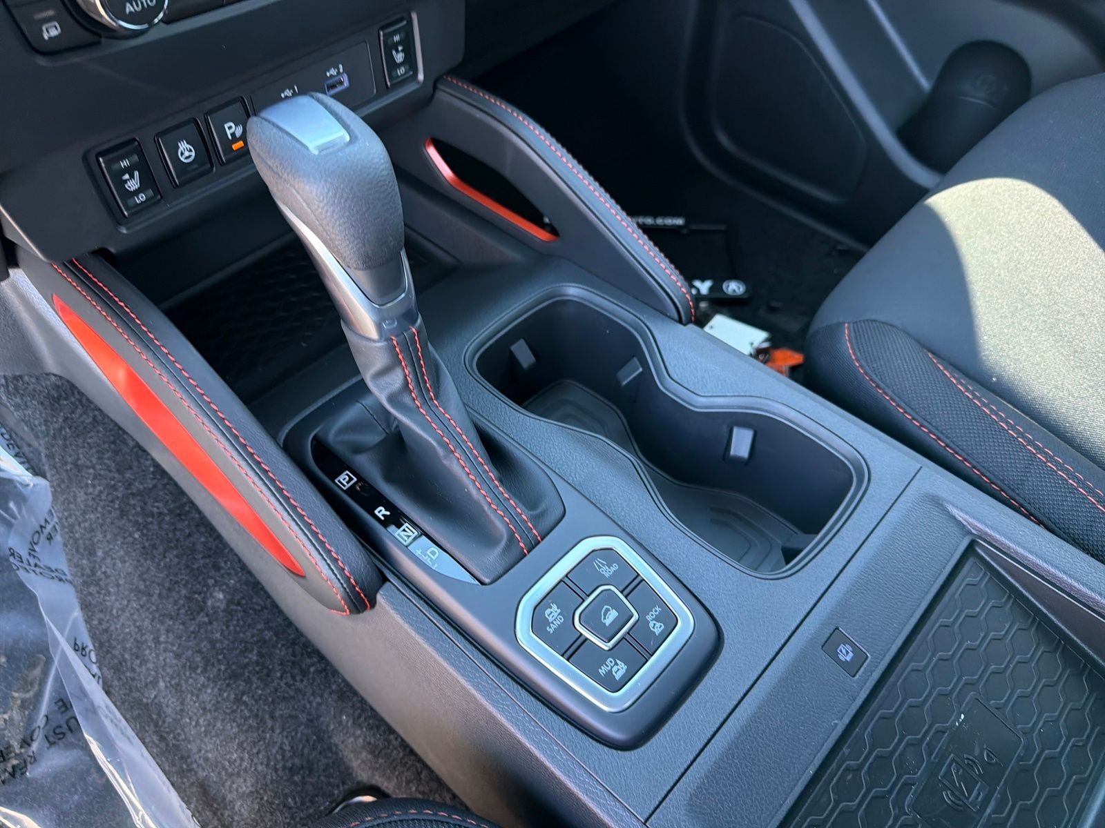 New 2026 Nissan Frontier PRO-4X 4D Crew Cab