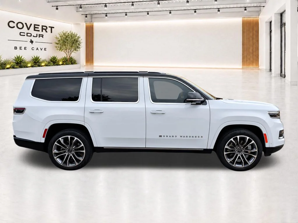 Used 2024 White Jeep Series III image 7