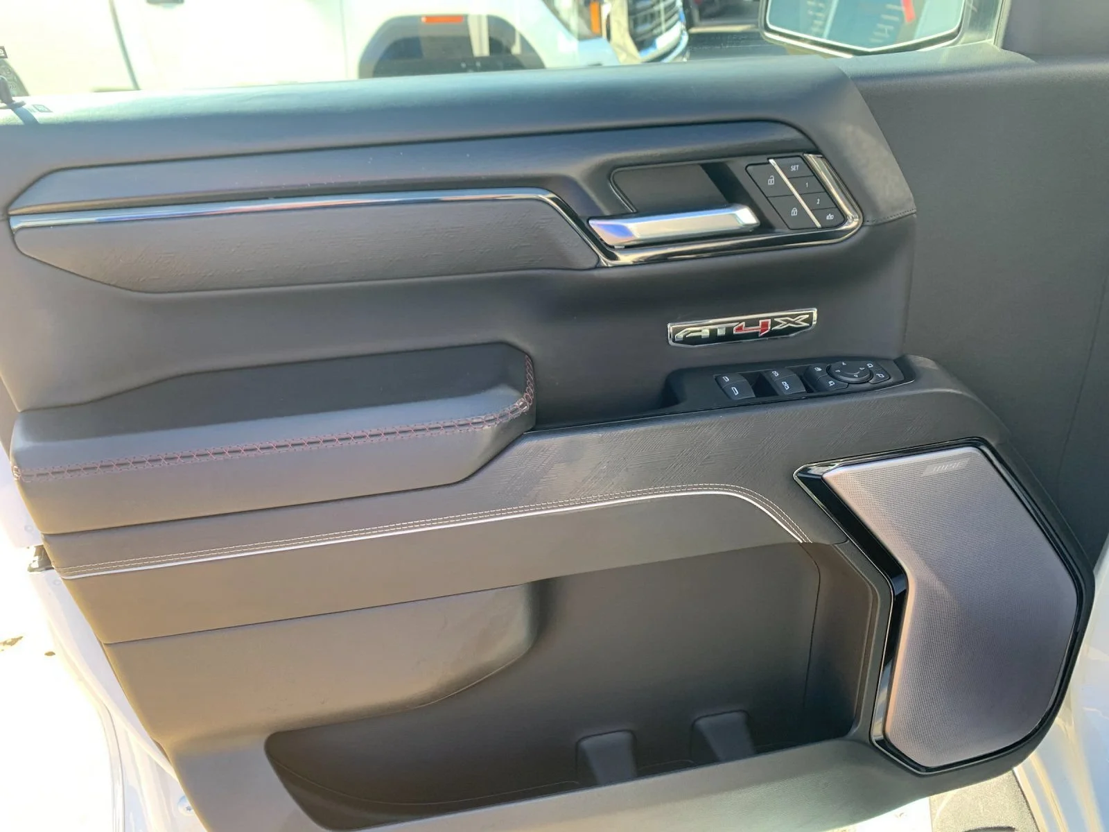 Used 2022 Summit White GMC AT4X image 11
