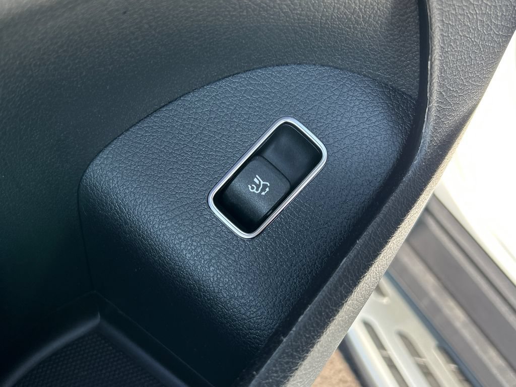 New 2026 Polar White Mercedes-Benz GLS 450 image 52