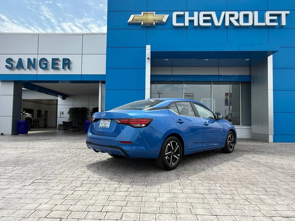 Used 2025 Blue Nissan SV image 8