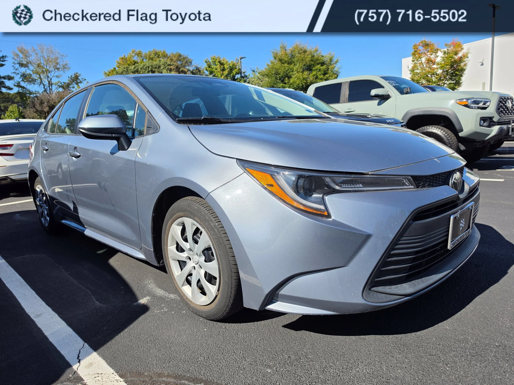 Used 2023 Celestite Toyota LE image 3