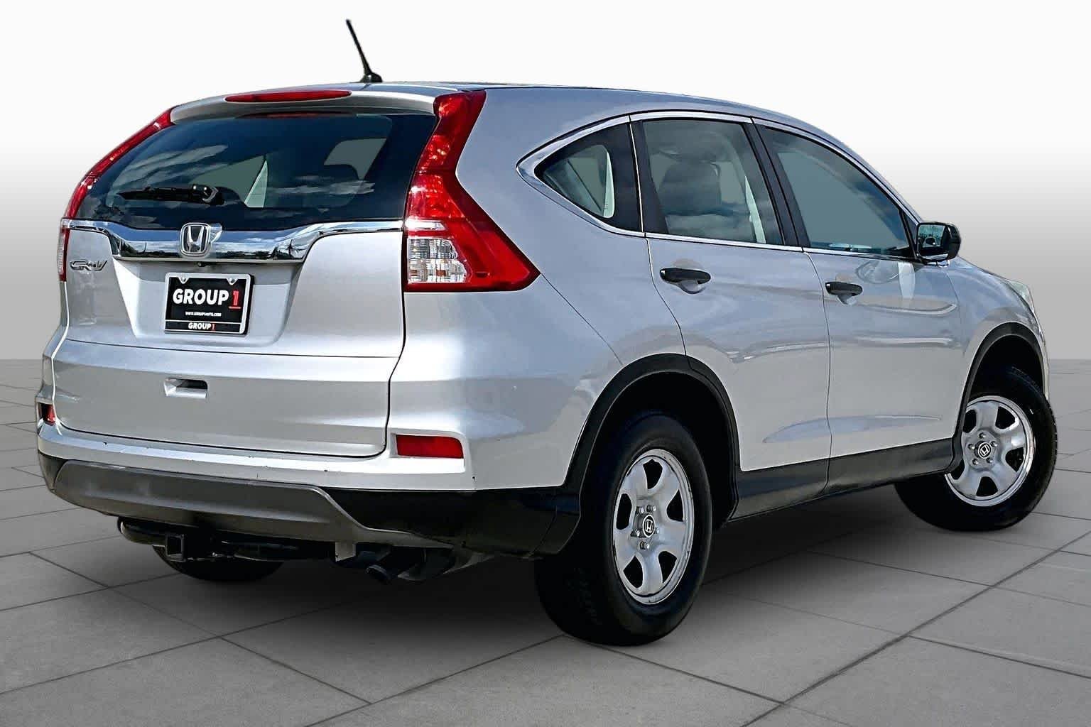 Used 2015 Alabaster Silver Metallic Honda LX image 13