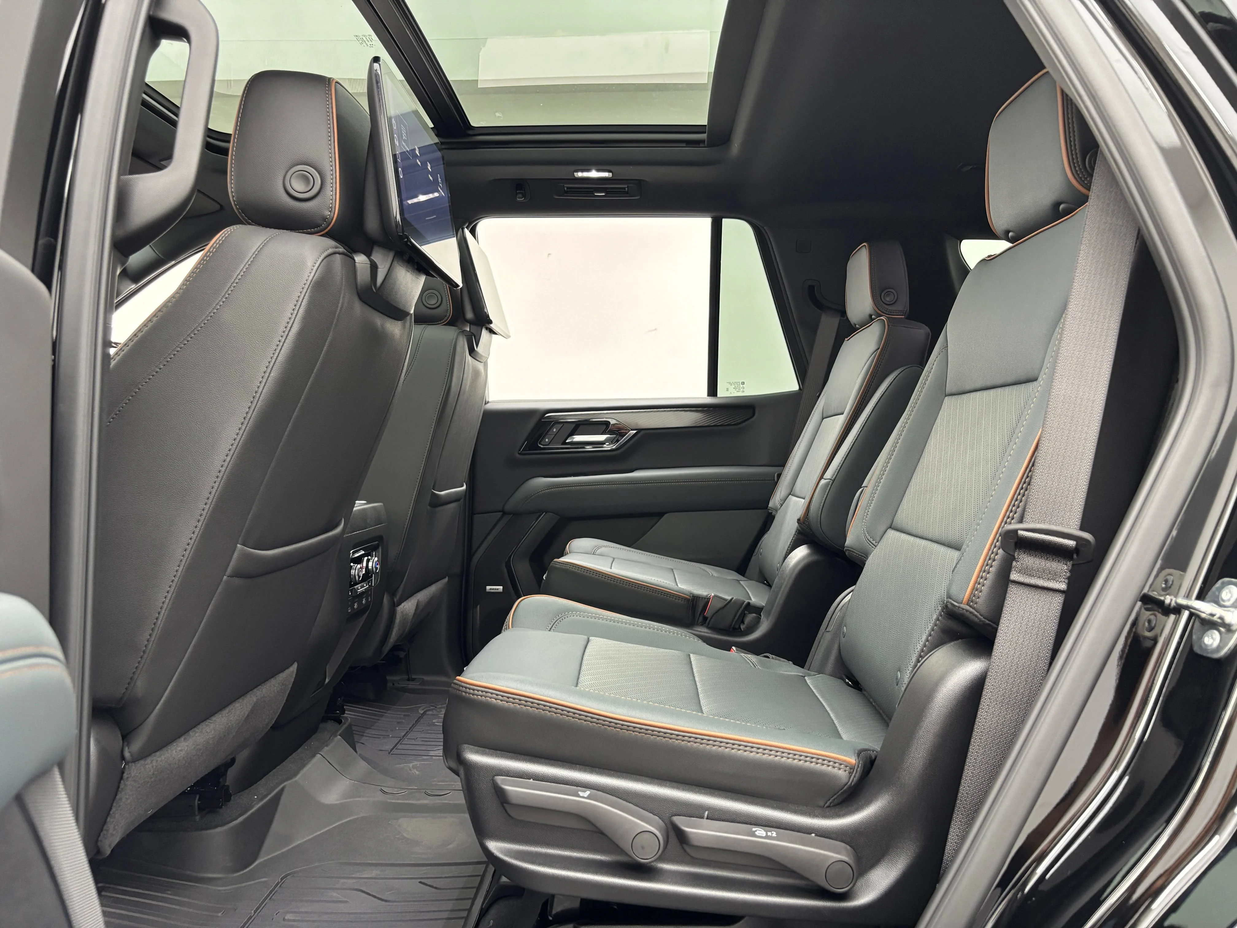 2026 GMC Yukon AT4 - Photo 47