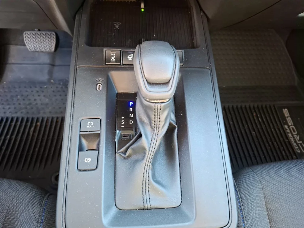 Used 2026 Beige Toyota Hybrid SE image 25