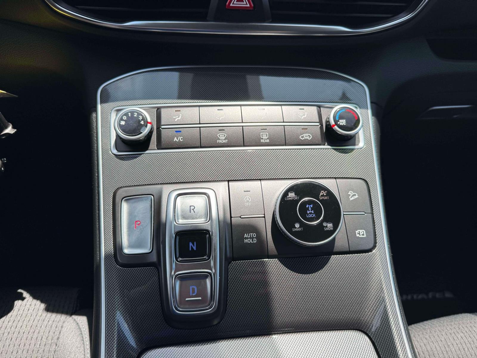 Certified Used 2023 Red Hyundai SE image 28