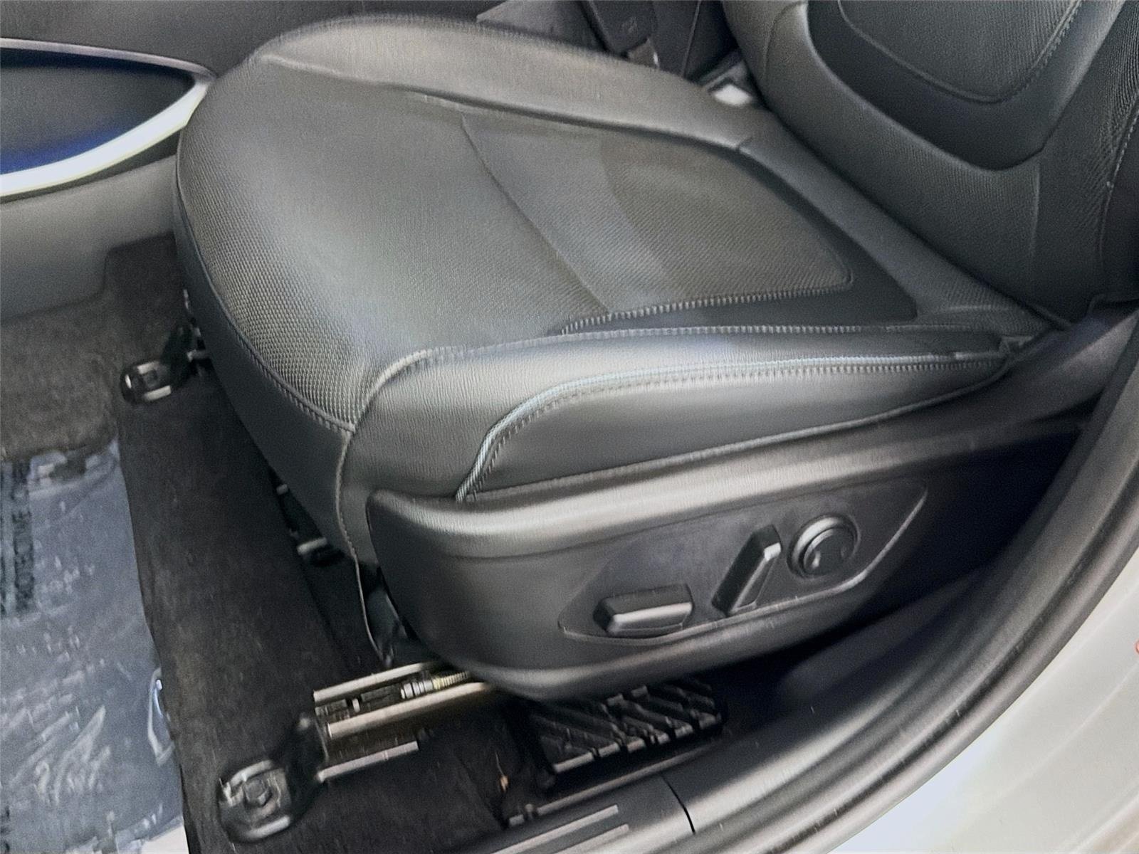 Used 2023 Shimmering Silver Hyundai Limited image 21