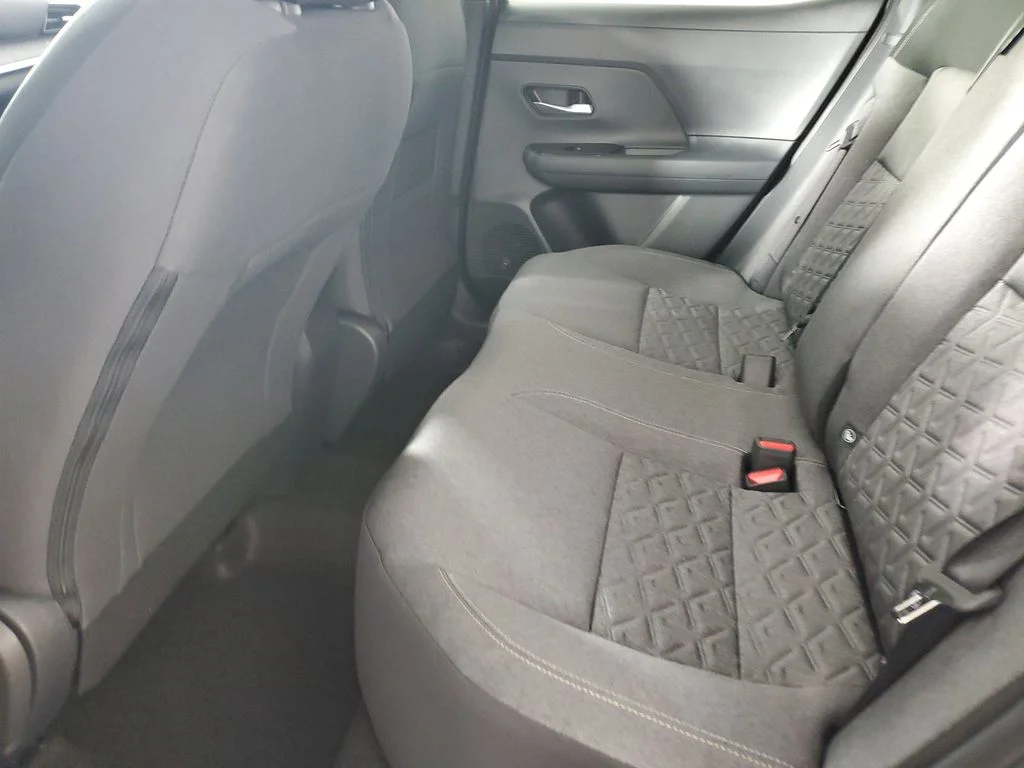 2026 Nissan KICKS SV - Photo 14