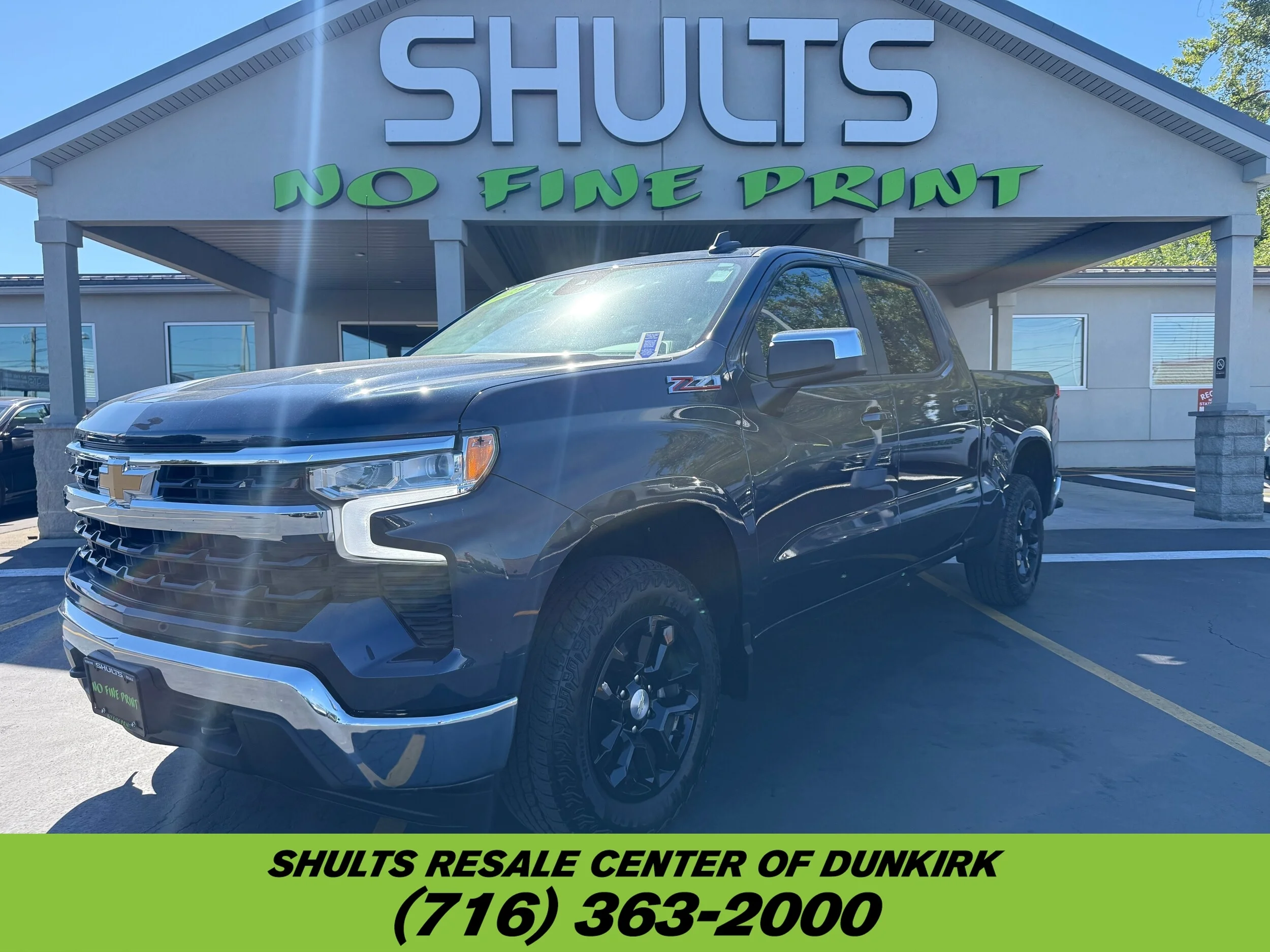Used 2023 Northsky Blue Metallic Chevrolet LT image 1