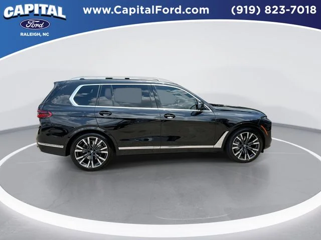 Used 2023 Black BMW xDrive40i image 9