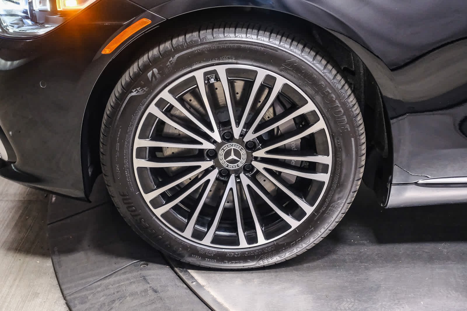 Used 2024 Black Mercedes-Benz S 580e image 10