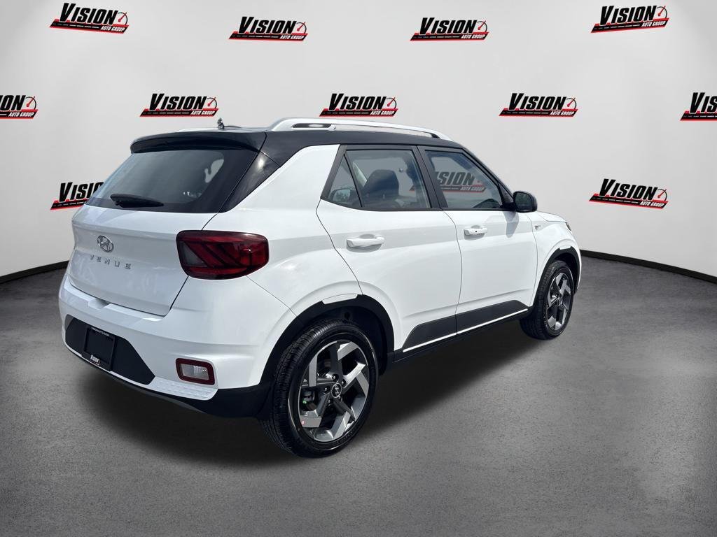 New 2026 White Hyundai SEL w/Two-Tone Roof image 5