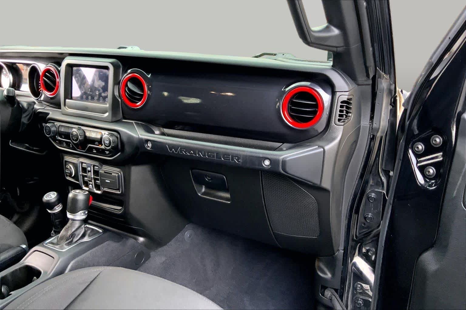 Used 2023 Black Clearcoat Jeep Sport Altitude image 19