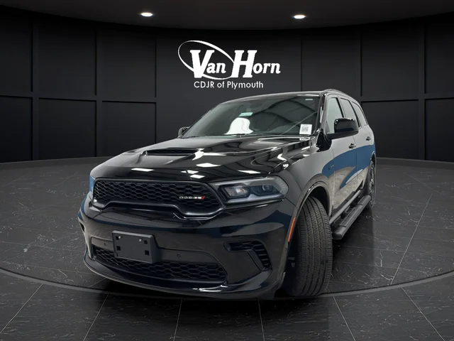 New 2026 Diamond Black Clear-Coat Exterior Paint Dodge GT HEMI V8 image 3
