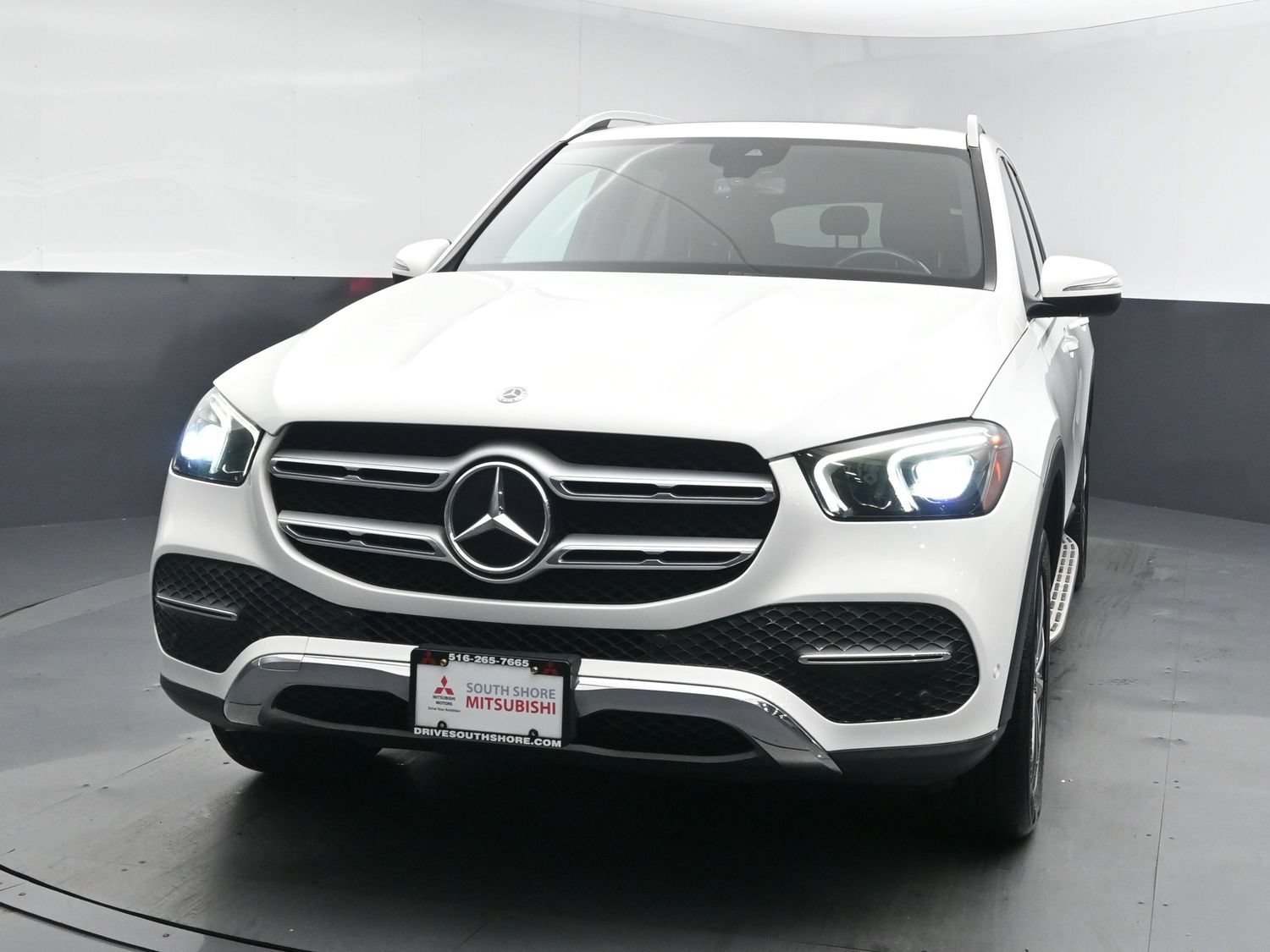 Used 2020 White Mercedes-Benz GLE 350 image 1