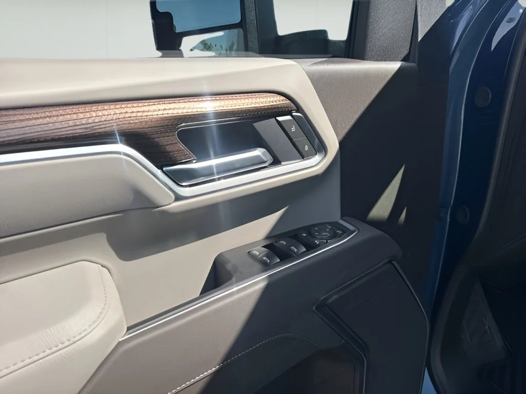 New 2026 Lakeshore Blue Metallic Chevrolet LT image 10