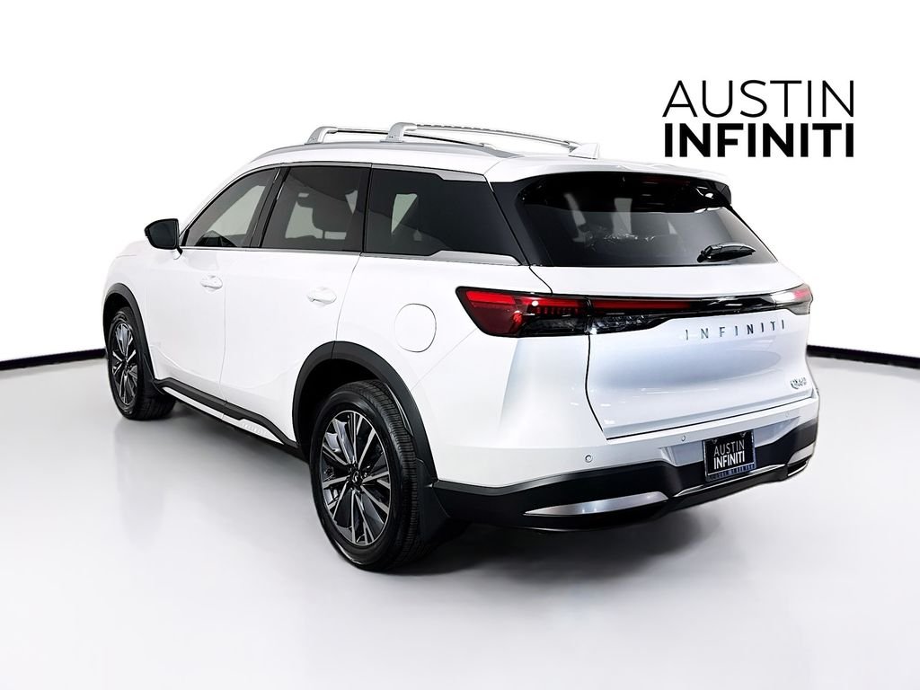 2026 Infiniti QX60 Luxe photo 3