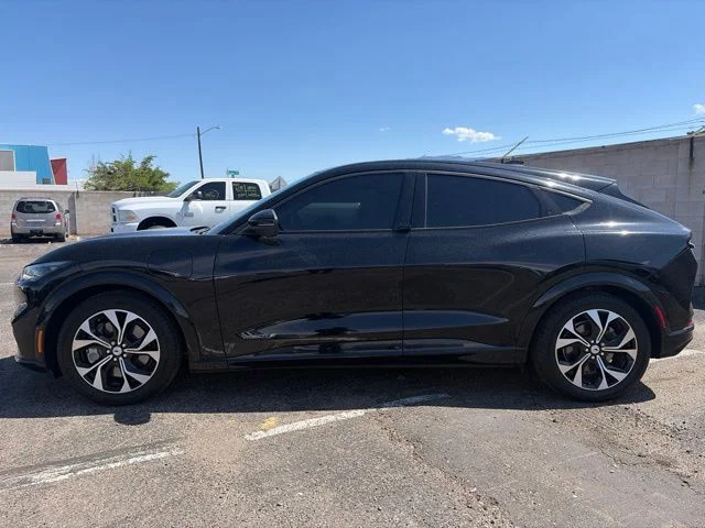 Used 2023 Black Ford Premium image 3