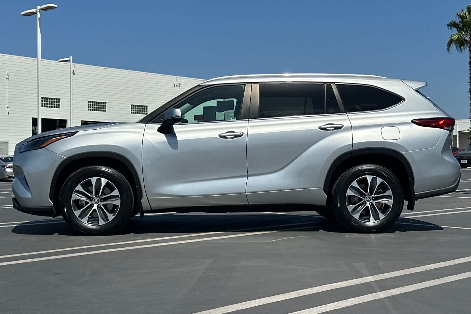 Certified Used 2023 Celestial Silver Metallic Toyota XLE image 7