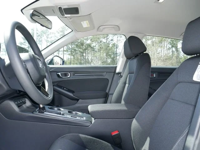 New 2026 Platinum White Pearl Honda 2WD LX image 18