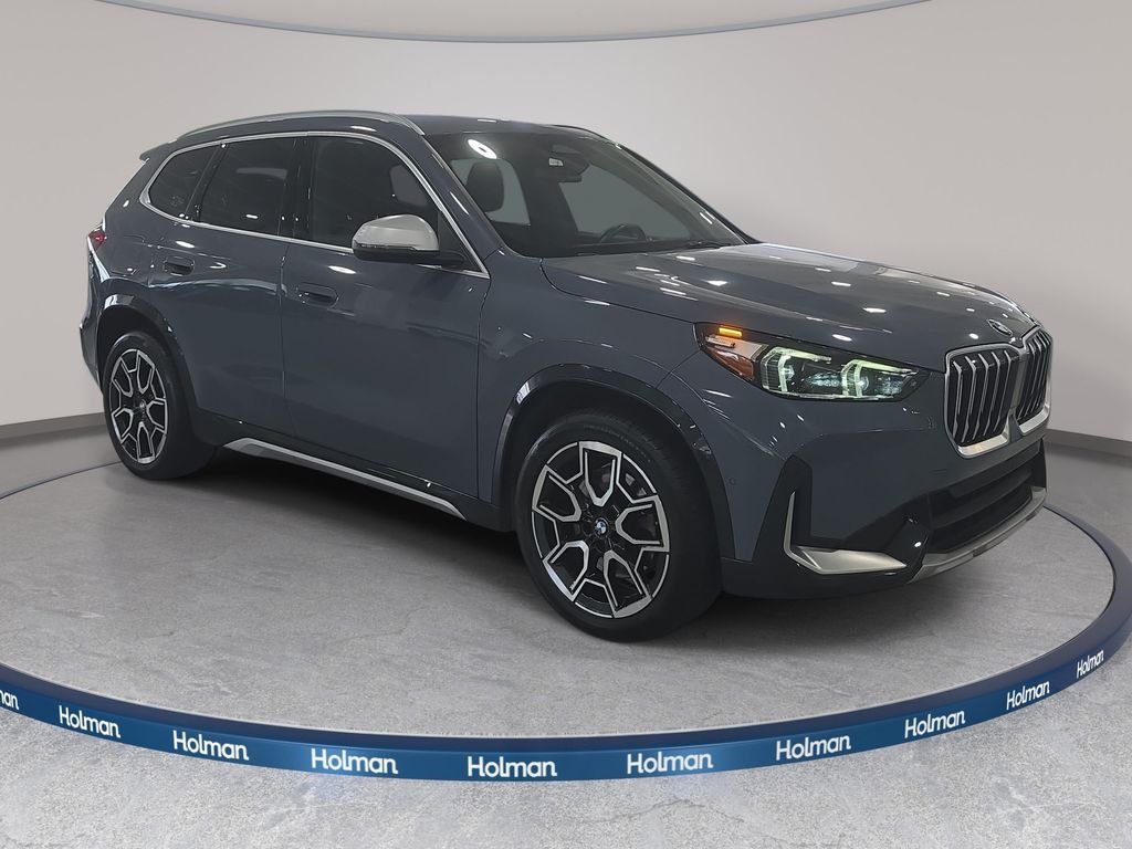 Certified Used 2023 Storm Bay Metallic BMW xDrive28i image 3