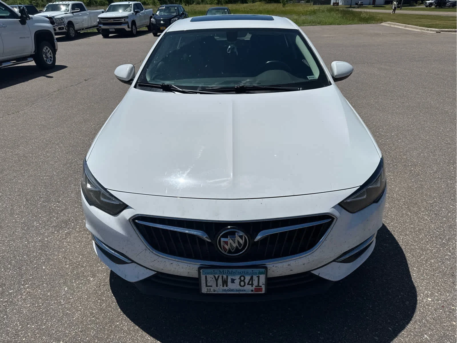 Used 2018 Summit White Buick Preferred image 3